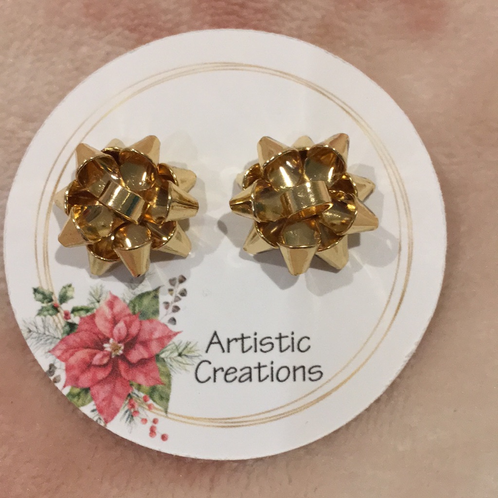 Gold Bow Holiday Metalic Pierced Fashion Earrings Nwt .50”